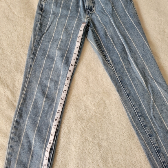 Pacsun Striped Mom Jeans - Picture 4 of 6